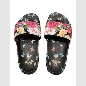 Johnny Was Sandra pool slides